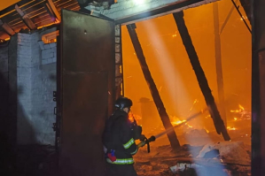 Дроны ударили по Черниговской области: повреждены здания, есть раненая