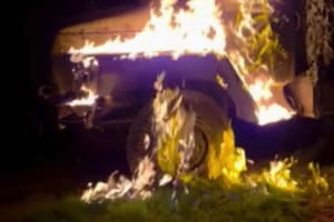 Партизаны "АТЕШ" сожгли военный грузовик, чтобы сорвать отправку россиян в Покровск