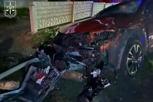 На Івано-Франківщині суддя збила двох людей на переході &ndash; є загиблий (фото)