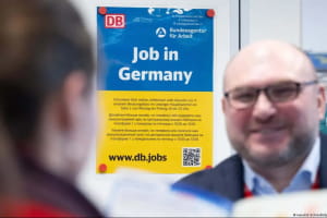 Німецька залізниця Deutsche Bahn агітує українців працювати в себе
