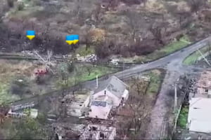 Генштаб оприлюднив відео роботи 425-го штурмового полку в Покровську – бійці просуваються попри щільні обстріли