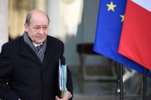 Франція відмовляється давати Україні зброю