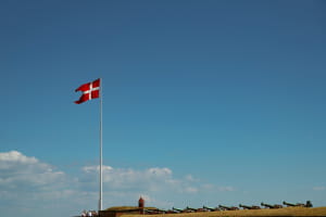 Дания задержала контейнеровоз Nora под иранским флагом &ndash; возникли вопросы относительно регистрации