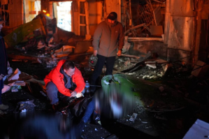 Росіяни вдарили по Запоріжжю: п'ятеро загиблих, кількість потерпілих зростає (оновлено)