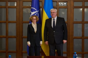 Заступниця генсека НАТО прибула до Києва   