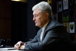 Мир не може бути побудований ціною капітуляції &ndash; Порошенко на саміті ЄНП 