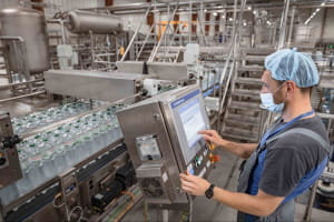 Взялись за минералку: Кабмин выставил на торги активы производителя двух известных брендов