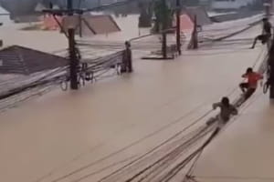 Повені у Південно-Східній Азії: кількість загиблих перевищила 600, потерпілих понад 4 млн (відео)