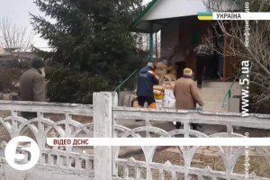 Рятувальники евакуювали з Донбасу 376 мирних жителів