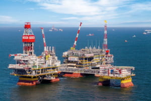 Безпілотники СБУ вдарили по російській нафтовій платформі в Каспійському морі &ndash; видобуток повністю зупинено