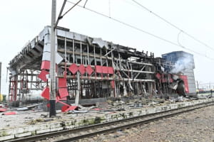Наслідки російського удару по Фастову: знищено залізничне депо та 27 вагонів приміських поїздів