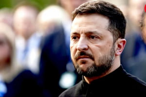 Зеленський зберігає систему Єрмака, поки очільник Держфінмону Пронін та фігуранти "Міндічгейту" залишаються при владі &ndash; "Дзеркало тижня"