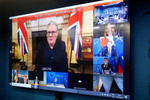 Ніхто не зацікавлений у третьому вторгненні &ndash; Зеленський розповів про результати зустрічі Коаліції охочих 