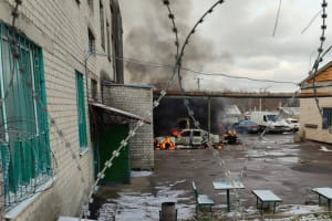 Ворог атакував Чернігівщину: пошкоджені будинки, автівки та зерносховище