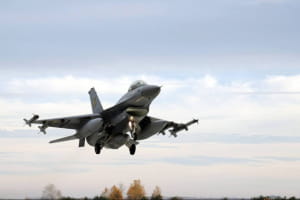 F-16 во время ночной атаки сбили почти все российские ракеты &ndash; Воздушные силы