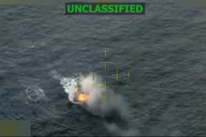 США атаковали судно в Тихом океане: погиб один человек