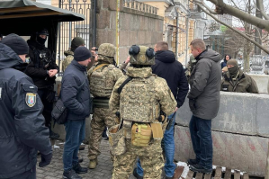 "Серед "Слуг" паніка": НАБУ і САП викрили хабарництво нардепів &ndash; УДО заважає слідчим діям (оновлено)