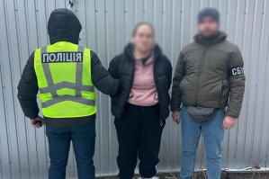 Теракт на Оболоні: правоохоронці затримали 24-річну агентку рф, яка підірвала авто військового &ndash; фото, відео 