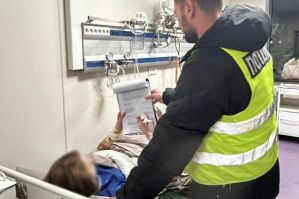 Підлітку повідомили про підозру за напад з ножем на вчительку та однокласника у Києві &ndash; поліція