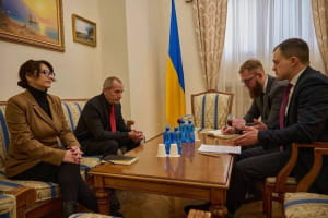 Главу миссии Красного Креста из-за "аморальных" заявлений вызвали в МИД