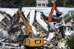 Израиль с помощью бульдозеров снес штаб-квартиру Агентства ООН в Восточном Иерусалиме