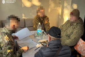 Имитировал расстрел, избил и ранил солдата: офицера одного из батальонов ВСУ будут судить за пытки подчиненных (фото, видео)