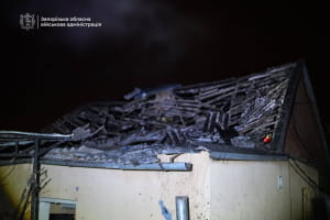 В результате вражеской атаки на Запорожье ранен мужчина