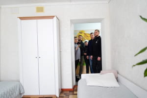 Николай Калашник проверил условия в центре реабилитации в Бородянке