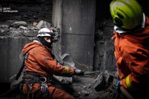 рф атакувала енергетику у 8 областях України: Шмигаль розкрив подробиці ударів