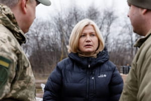 Владі треба зосередитись не на виборах, а на зміцненні та фінансуванні ЗСУ &ndash; Геращенко