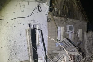 Росіяни атакували Запоріжжя: загинуло подружжя, поранено підлітка