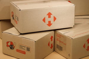 Коробки від "Нова пошта"