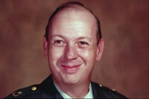 Кліффорд Стоун