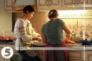 Киянки готують супи для бійців АТО