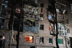 Ночная атака на Запорожье: поврежден многоквартирный дом, среди раненых &ndash; ребенок