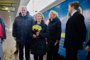 До Києва прибула президентка Єврокомісії Урсула фон дер Ляєн