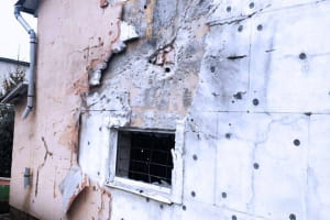 Унаслідок російських обстрілів на Запоріжжі поранено трьох людей, пошкоджено житло і автівки (фото)