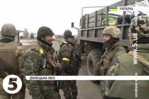 Із Дебальцевого залишилося вивести ще 200 українських бійців – МВС