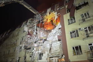 Росіяни вдарили по житлових кварталах Одеси: троє загиблих, серед них дитина (оновлено)