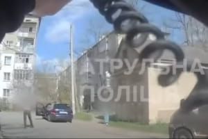 Стрілянина в Івано-Франківську: правоохоронці затримали чоловіка &ndash; відео