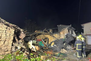 Росіяни вдарили по Одесі: зруйновано одноповерхову будівлю, пошкоджено житло