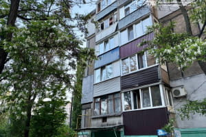 У Дніпрі через російський удар пошкоджено багатоповерхівку, є потерпілі (оновлено)