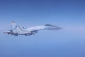 Російські винищувачі перехопили літак-розвідник Повітряних сил Великої Британії 