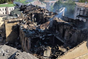 російська ракета знищила підрозділ ДСНС на Київщині та будівлю музею "Чорнобиль&rdquo;