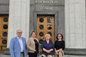 "Средства &mdash; на вооружение и ВСУ": "Европейская Солидарность&raquo; инициирует изменения в Госбюджет-26 и альтернативную антикоррупционную стратегию
