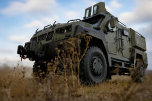 Мільйонні накрутки та бракований РЕБ для фронту: суд заарештував рахунки оборонної компанії "УкрАрмоТех"