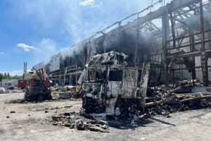 У Києві під час масованої атаки рф знищено склад Українського Червоного Хреста