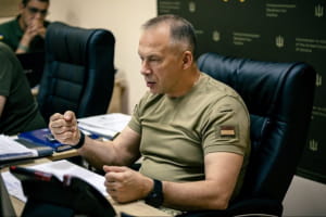 Противник накопичує сили та засоби для нових масованих ударів &ndash; Сирський