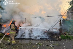 ДСНС деблокувала тіла 2 загиблих після нічної атаки рф на Донеччину