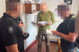 Перелом кісток основи черепа та крововиливи: ДБР з'ясовує обставини смерті чоловіка після перебування у Кременчуцькому РТЦК